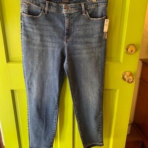 Talbots NWT S14 Jegging . High waist/skinny leg